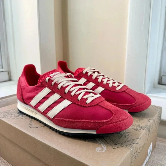 NWT Adidas Originals SL 72 Sneaker Shoes Women's in Red Scarlet White SL72 - Picture 4 of 11